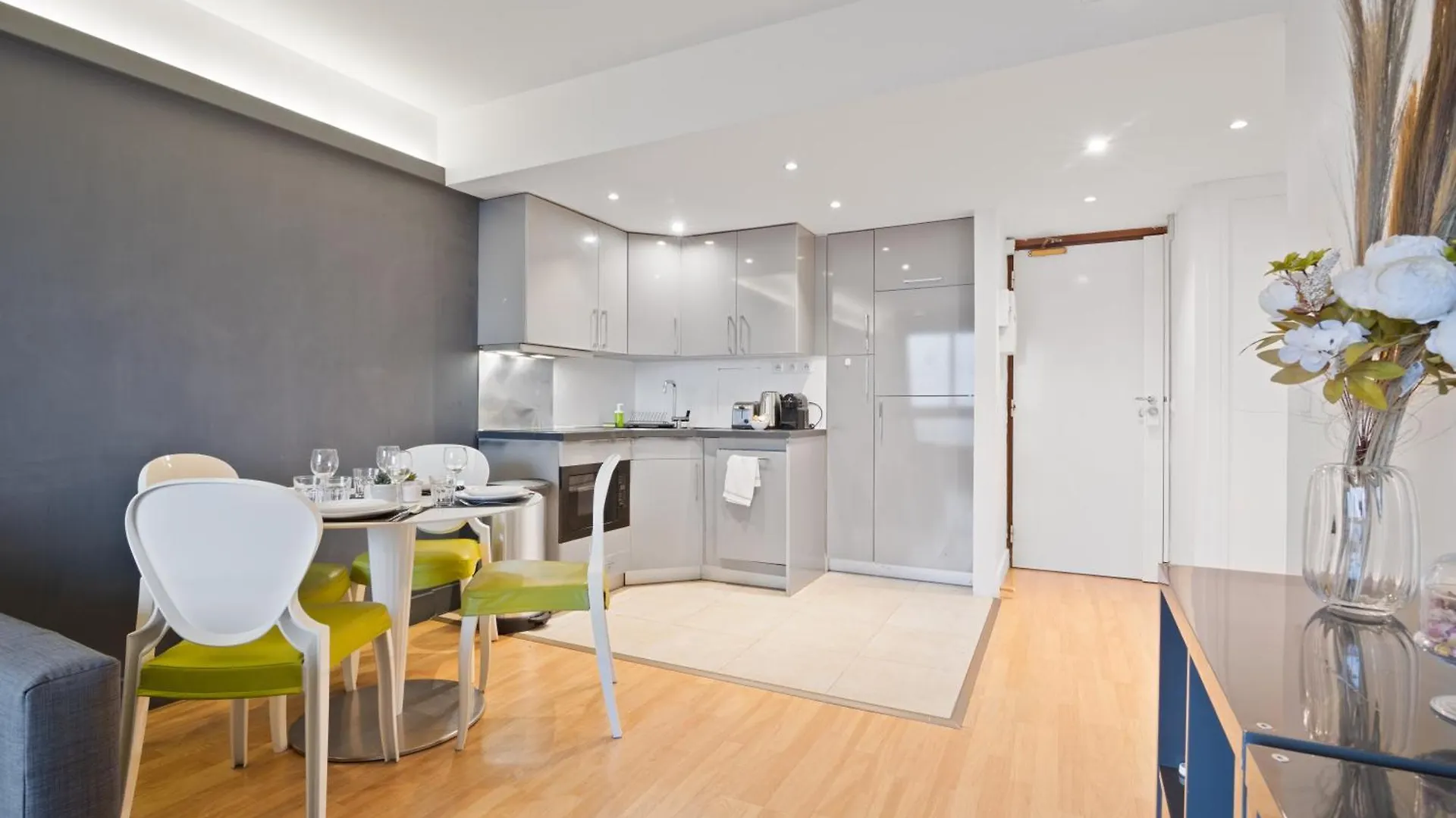 Charmant Appartement Quartier Tour Eiffel Free Netflix Παρίσι 0*,  Γαλλία